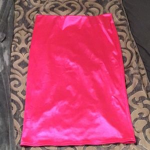 Hot pink Metallic pencil skirt